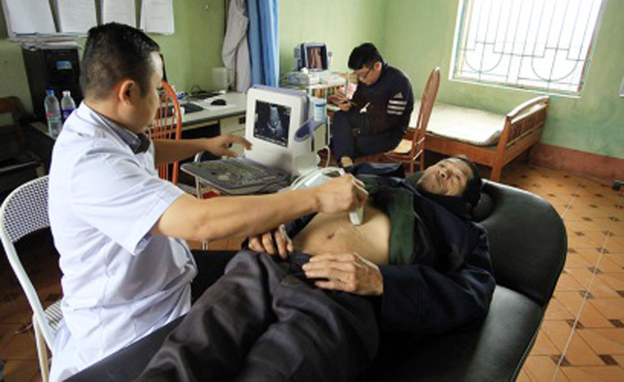 Hơn 500 người dân được kiểm tra sức khỏe trong chương trình “Vì sức khỏe cộng đồng”