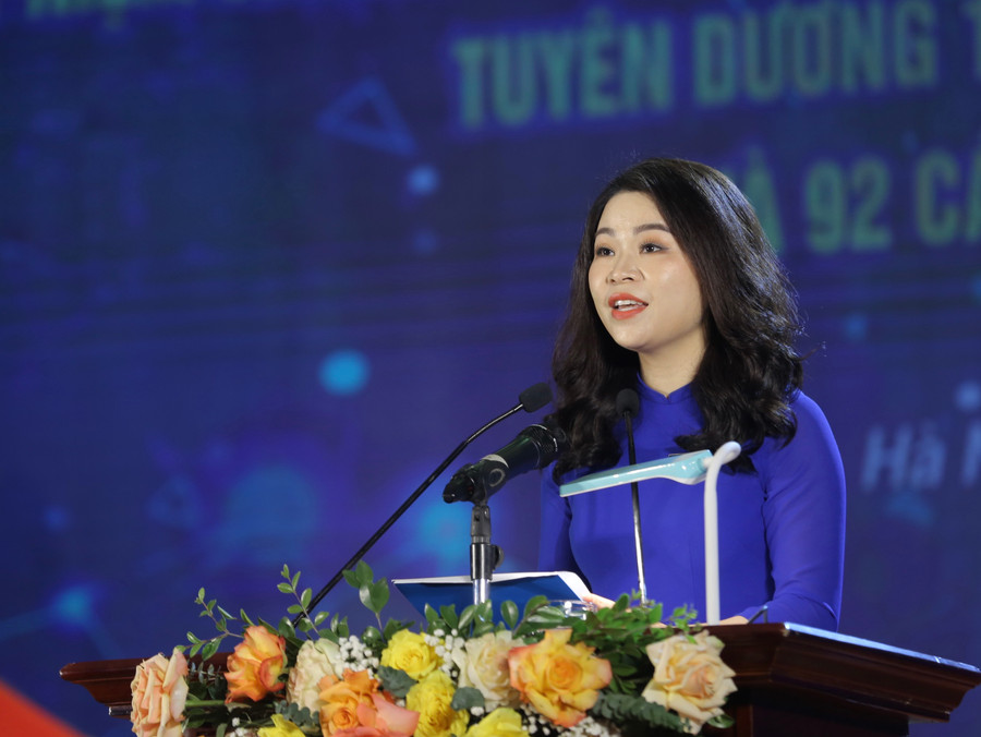 Chị Chu Hồng Minh, UVBTV Trung ương Đoàn, Thành ủy viên, Bí thư Thành đoàn Hà Nội phát biểu khai mạc Lễ kỷ niệm. Chị Chu Hồng Minh, UVBTV Trung ương Đoàn, Thành ủy viên, Bí thư Thành đoàn Hà Nội phát biểu khai mạc Lễ kỷ niệm.