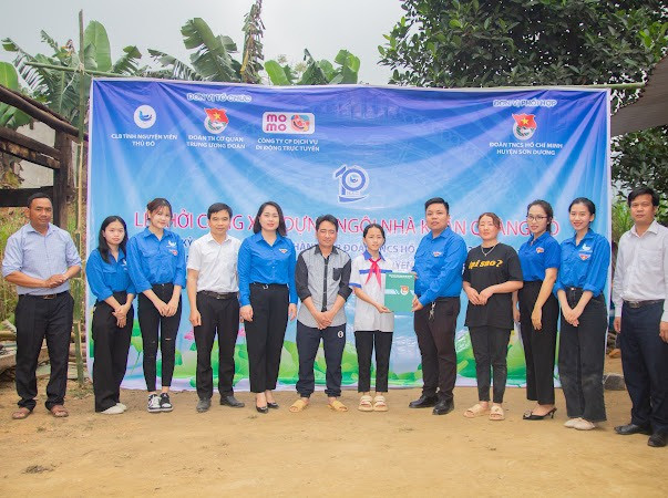 BTC mong muốn các em học sinh sẽ luôn chăm ngoan, học giỏi, không ngừng nỗ lực trong học tập. BTC mong muốn các em học sinh sẽ luôn chăm ngoan, học giỏi, không ngừng nỗ lực trong học tập.