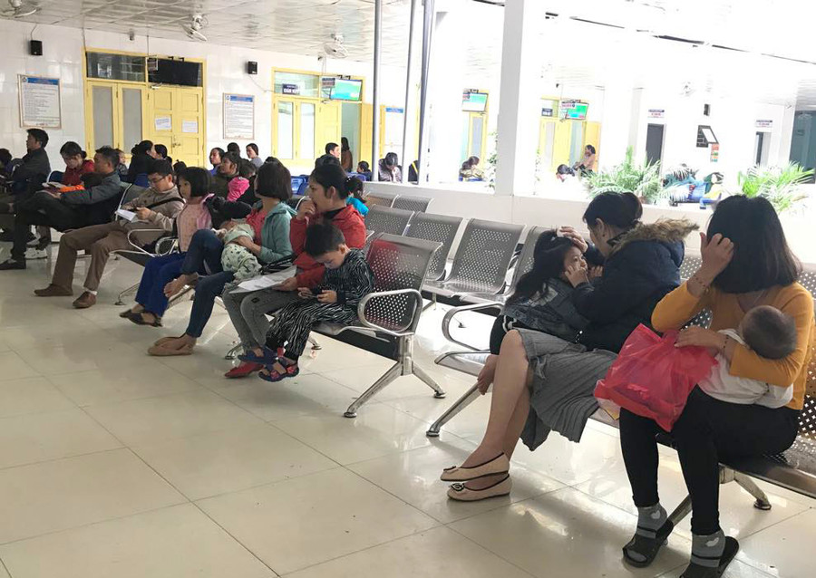 Bệnh viên liên tục tiếp nhận bệnh nhi mắc cúm A và cúm B