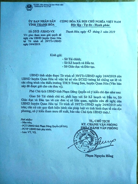 Mặc dù Phó Chủ tịch UBND tỉnh Thanh Hóa Phạm Đăng Quyền cũng đã có ý kiến chỉ đạo Sở Tài chính, Sở Kế hoạch Đầu tư...nghiên cứu đề nghị của huyện Quan Hóa về thực trạng của Trường THCS Trung Sơn. Thế nhưng, hiện nay ngôi trường này vẫn chưa được đầu tư bổ sung các hạng mục còn lại, kể cả nhà vệ sinh cho gần 200 học sinh và giáo viên.