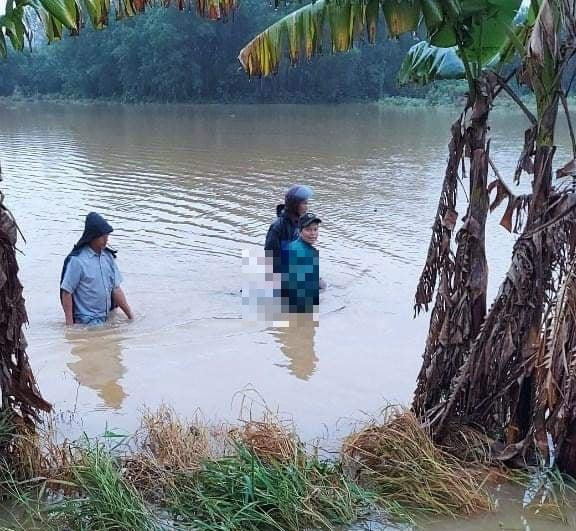 Lực lượng tìm thấy thi thể ông Tâm.