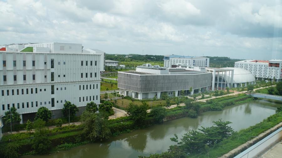 Khuôn viên Trường Đại học Việt Đức. Ảnh: Mạnh Tùng