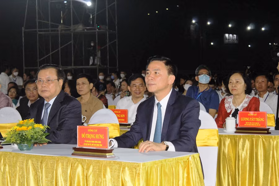 Ông Đỗ Trọng Hưng - Ủy viên Trung ương Đảng, Bí thư Tỉnh ủy, Chủ tịch HĐND tỉnh Thanh Hóa tại buổi lễ.