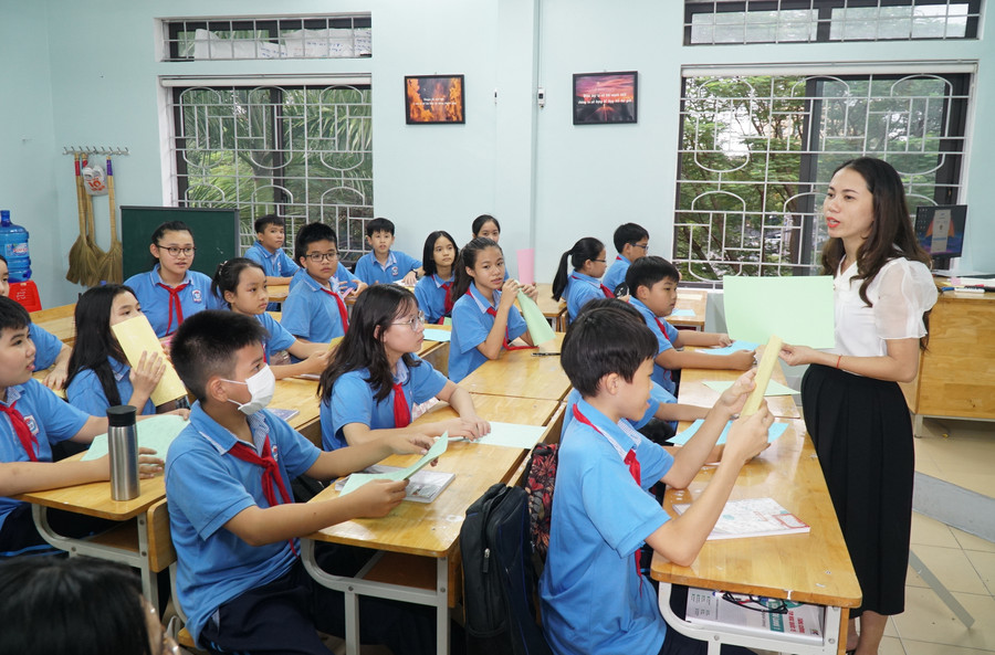 Tiết sinh hoạt lớp tại Trường THCS Đặng Thai Mai (TP Vinh, Nghệ An). Ảnh: Hồ Lài. Tiết sinh hoạt lớp tại Trường THCS Đặng Thai Mai (TP Vinh, Nghệ An). Ảnh: Hồ Lài.