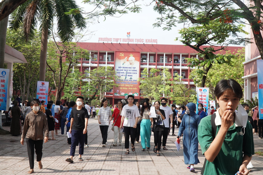 Sở Giáo dục và Đào tạo trả lời kiến nghị cử tri phường Lê Mao, thành phố Vinh về việc mở rộng quy mô trường lớp trên địa bàn thành phố