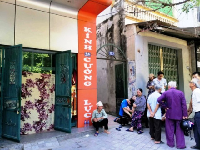 Ngôi nhà 46, phố Hải Thượng Lãn Ông, phường Đông Vệ, TP.Thanh Hóa - nơi xảy ra vụ án mạng. Ngôi nhà 46, phố Hải Thượng Lãn Ông, phường Đông Vệ, TP.Thanh Hóa - nơi xảy ra vụ án mạng.