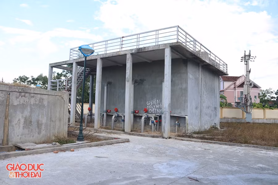 Hệ thống lọc thô của nhà máy.