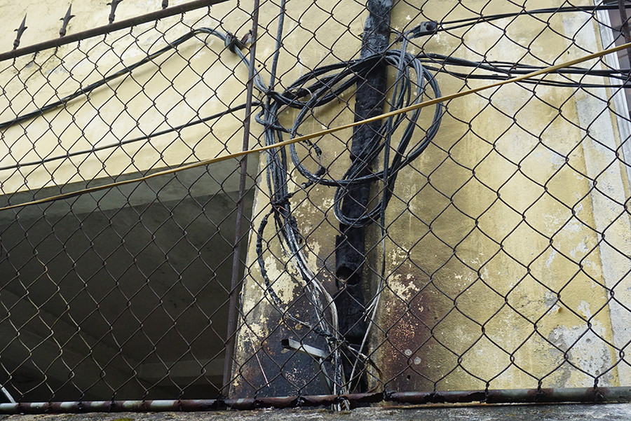 Hệ thống dây điện sau vụ hỏa hoạn xảy ra