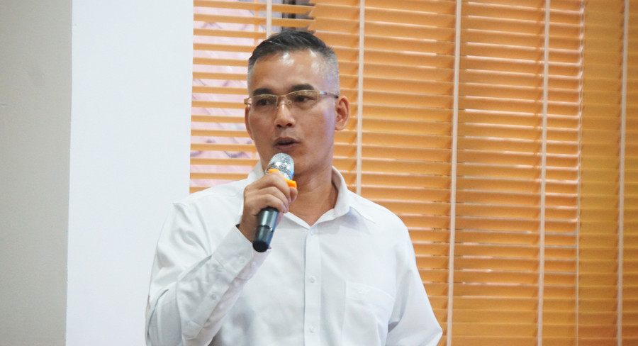 Đại biểu trình bày tham luận tại hội thảo. Ảnh: Mạnh Tùng Đại biểu trình bày tham luận tại hội thảo. Ảnh: Mạnh Tùng