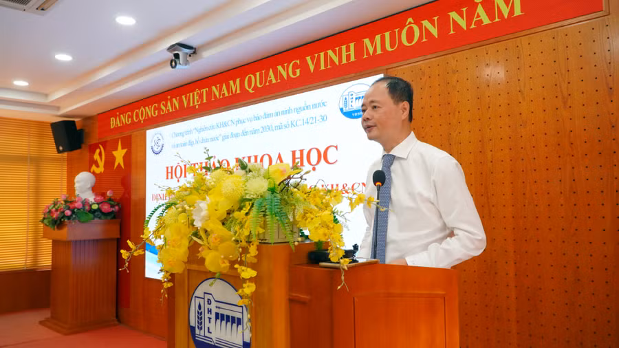 Thứ trưởng Bộ Khoa học và Công nghệ Trần Hồng Thái phát biểu tại hội thảo. Ảnh: Mạnh Tùng