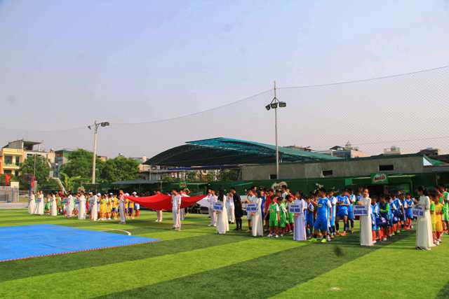 Khai mạc giải Bóng đá Cúp Milo khu vực II - năm 2019 tại TP. Thanh Hóa. Khai mạc giải Bóng đá Cúp Milo khu vực II - năm 2019 tại TP. Thanh Hóa.