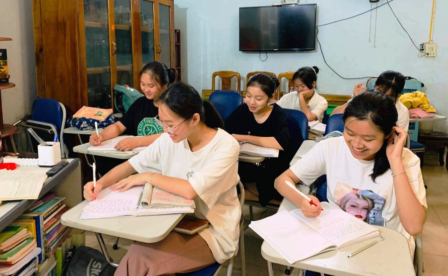 Cách chia nhóm học sinh để ôn thi của Trường THPT Ngọc Lặc. Ảnh: NVCC. Cách chia nhóm học sinh để ôn thi của Trường THPT Ngọc Lặc. Ảnh: NVCC.