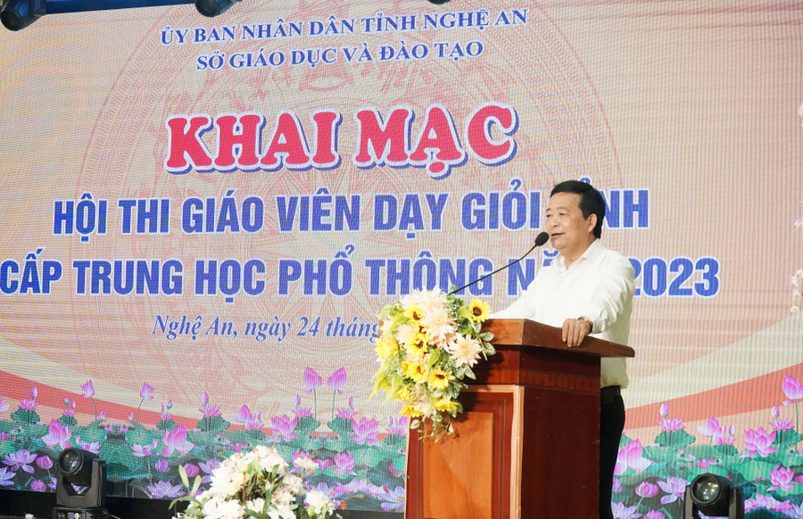 Ông Võ Văn Mai - Phó Giám đốc Sở GD&ĐT Nghệ An mong muốn giáo viên dự thi sẽ thể hiện được hết năng lực, sáng tạo trong dạy học. Ảnh: Hồ Lài Ông Võ Văn Mai - Phó Giám đốc Sở GD&ĐT Nghệ An mong muốn giáo viên dự thi sẽ thể hiện được hết năng lực, sáng tạo trong dạy học. Ảnh: Hồ Lài