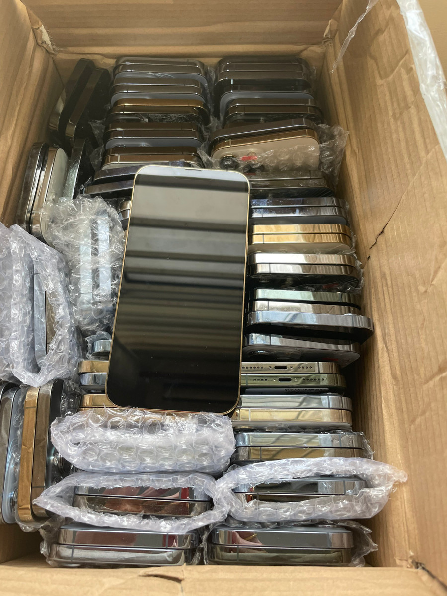 Tang vật công an thu giữ. (Ảnh: Chuyên đề Công an TPHCM) Tang vật công an thu giữ. (Ảnh: Chuyên đề Công an TPHCM)