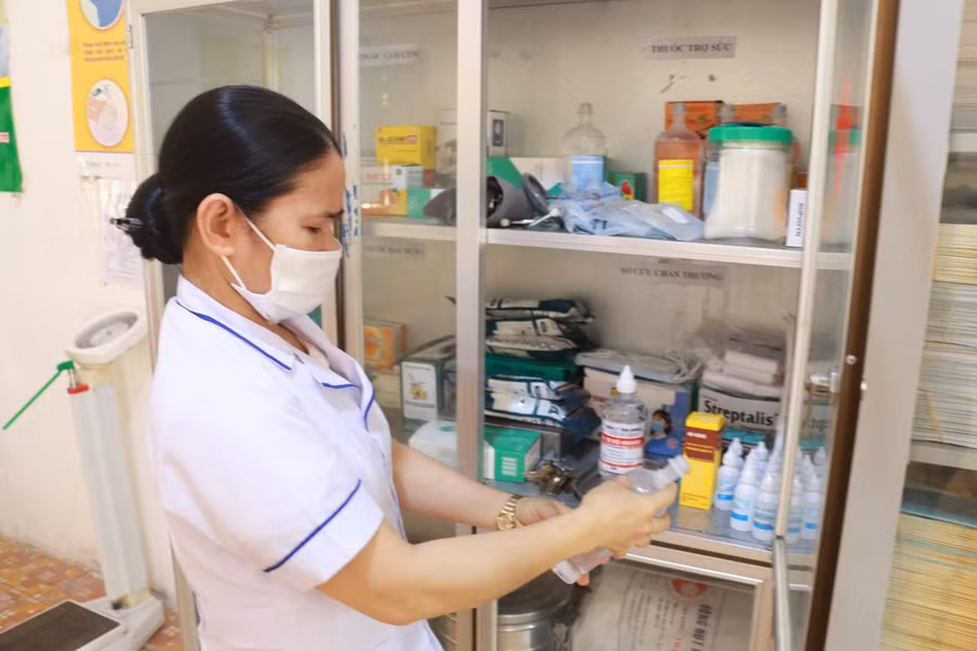 Các Hội đồng thi tại Nghệ An đã chuẩn bị các phương án hỗ trợ thí sinh dự thi thuận lợi. Bên cạnh đó, kỳ thi diễn ra ở trạng thái bình thường, nhưng điểm thi vẫn chuẩn bị đủ cơ số thuốc và các phòng thi dự phòng, phòng thi cho thí sinh F0 theo quy định.