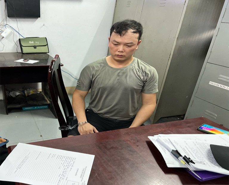  Đối tượng Phan Tuấn Anh tại cơ quan điều tra. Ảnh: BVP