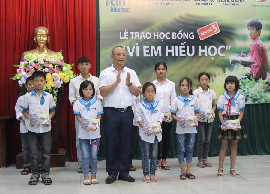 Đây là món quà khích lệ tinh thần học tập cho các em trong dịp đầu năm học mới 2018 - 2019 Đây là món quà khích lệ tinh thần học tập cho các em trong dịp đầu năm học mới 2018 - 2019
