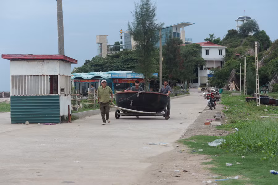 Chủ các phương tiện tàu thuyền đã được thông tin đầy đủ về cơn bão số 4.