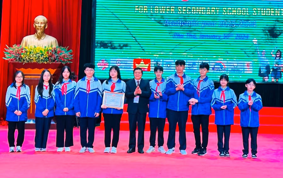 Giải Nhất tập thể thuộc về Phòng GD&ĐT Thành phố Việt Trì