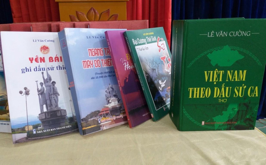Những cuốn sách đạt kỷ lục của thầy giáo Lê Văn Cường là tư liệu hữu ích trong dạy học Lịch sử ở nhà trường phổ thông.