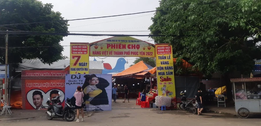 Phiên chợ đưa hàng Việt về thành phố Phúc Yên 2022