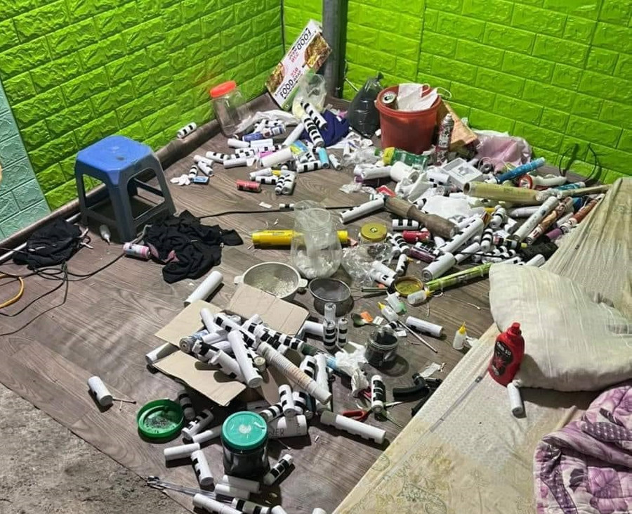 Nhà riêng để đối tượng sản xuất pháo nổ. Ảnh: Công an tỉnh Vĩnh Phúc