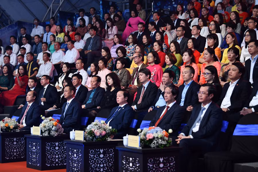 Các đại biểu dự chương trình Thay lời tri ân 2023.