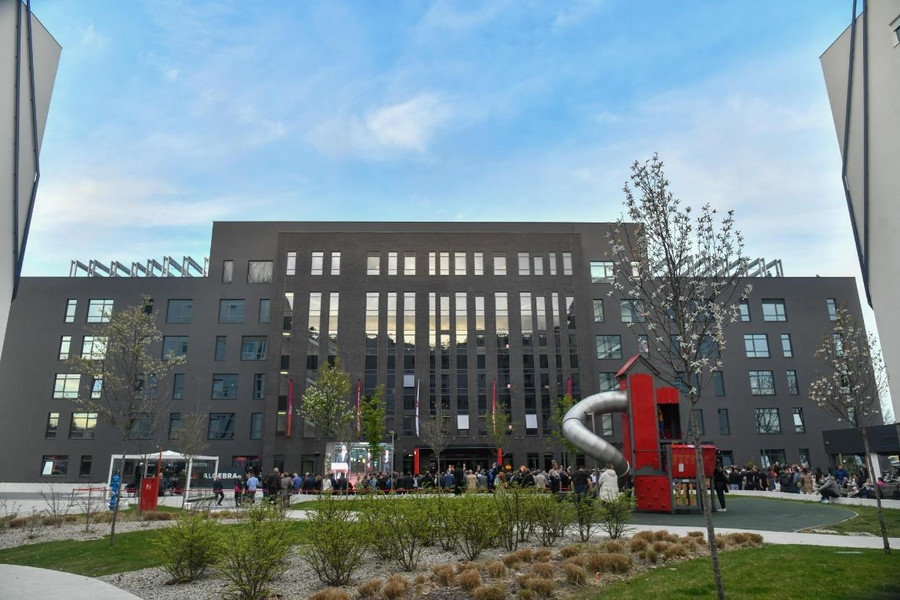 Là một trong những trường Đại học - Cao đẳng xanh nhất ở châu Âu, Algebra tham gia vào nhiều dự án bền vững.