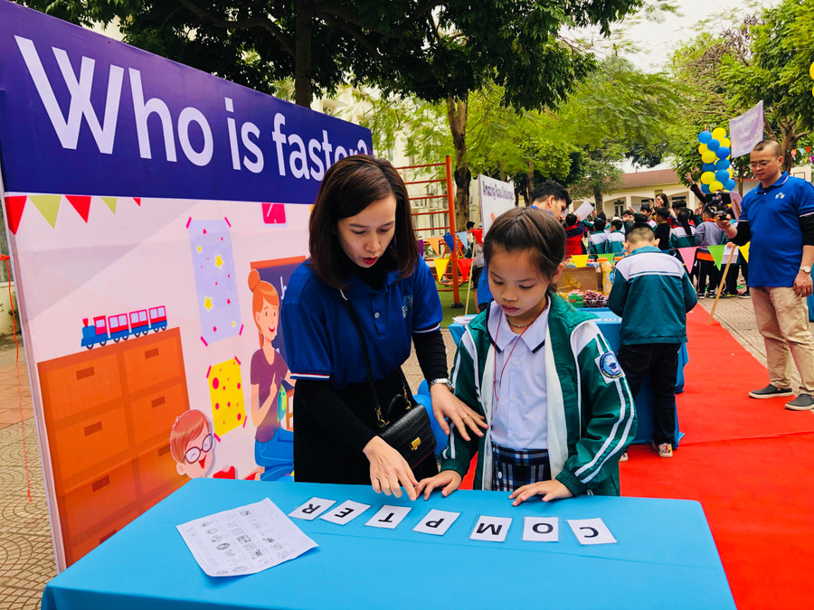 Festival Tiếng Anh tại trường Tiểu học Xuân Đỉnh đã đem lại nhiều điều bổ ích cho học sinh.