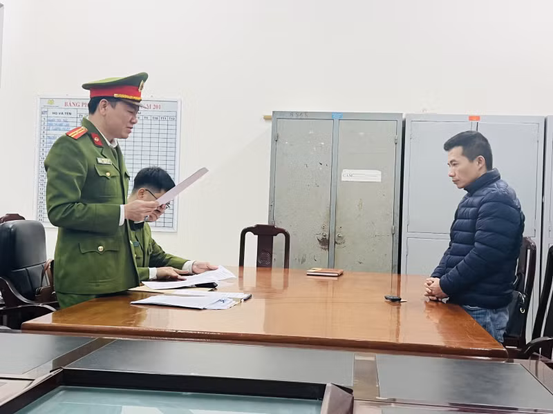 Phó giám đốc Trung tâm đăng kiểm 88-03D ở Vĩnh Phúc bị bắt