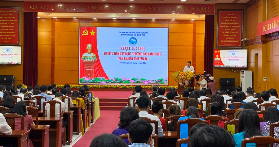 Quang cảnh hội nghị.