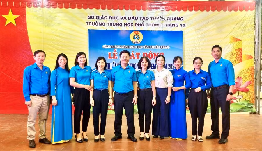 Các đại biểu tại Lễ phát động cuộc thi “Thầy cô trong mắt em” năm 2024.