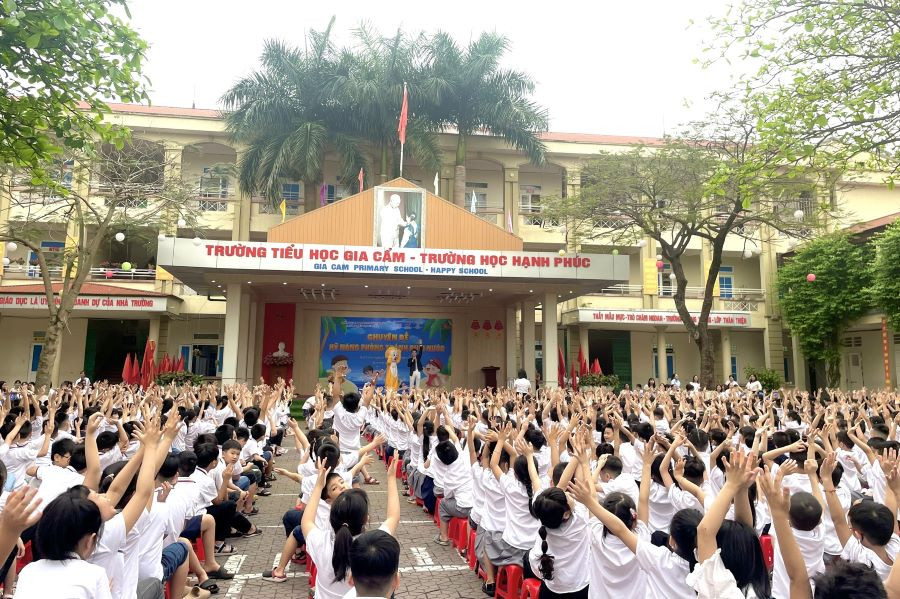 Trường Tiểu học Gia Cẩm - Trường học hạnh phúc. Trường Tiểu học Gia Cẩm - Trường học hạnh phúc.