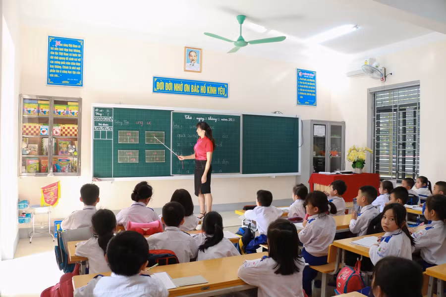 Các trường tiểu học tại Nghệ An đang triển khai dạy học SGK lớp 1 ổn định