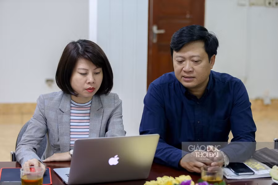 PGS.TS Phạm Mạnh Hà chia sẻ thông tin cùng bạn đọc Báo GD&amp;TĐ