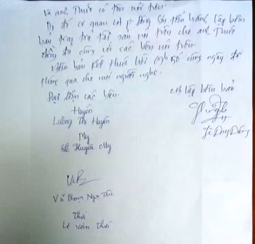 Biên bản trả lại tài sản cho người làm rơi do Công an phường Đông Sơn (TP.Thanh Hóa) lập.