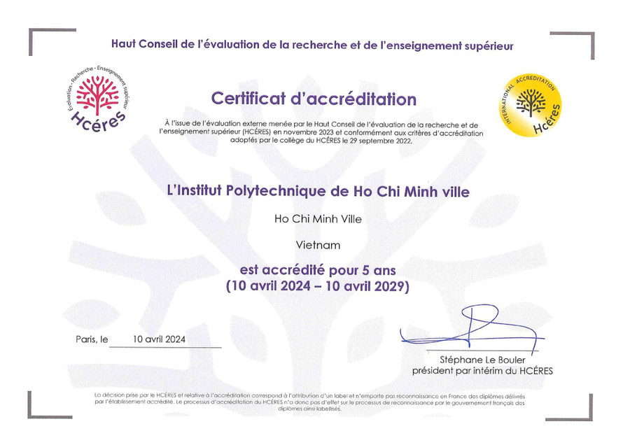Chứng nhận đạt kiểm định từ HCERES. Ảnh: HCMUT