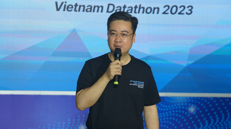 PGS.TS Trần Minh Triết, Phó Hiệu trưởng Trường Đại học Khoa học Tự nhiên nói về tiềm năng của ngành Khoa học dữ liệu. Ảnh: Mạnh Tùng