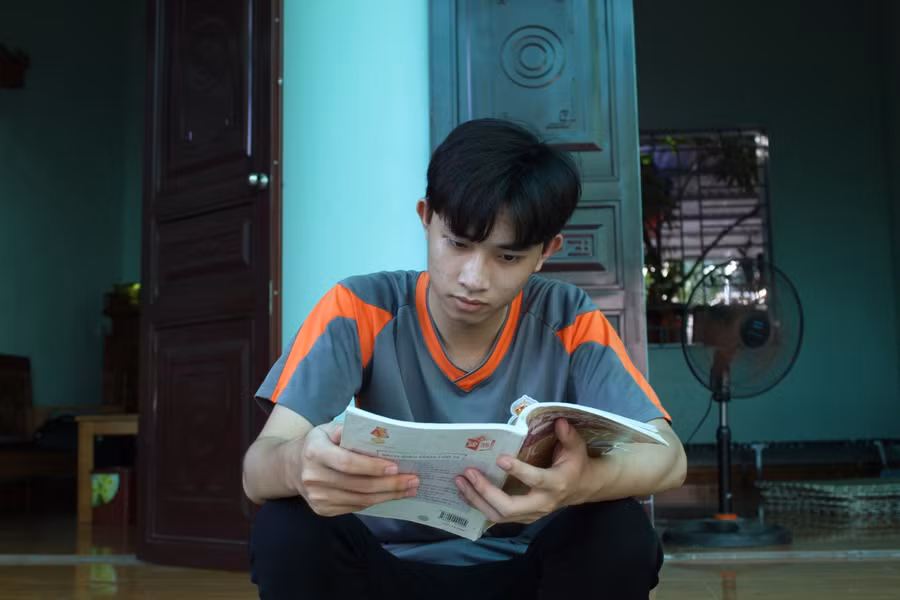 Chân dung chàng thủ khoa khối C của Thanh Hóa - Phạm Thanh Tùng.