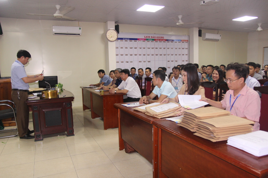 Họp Hội đồng coi thi, quán triệt những vấn đề cần lưu ý trước giờ thi