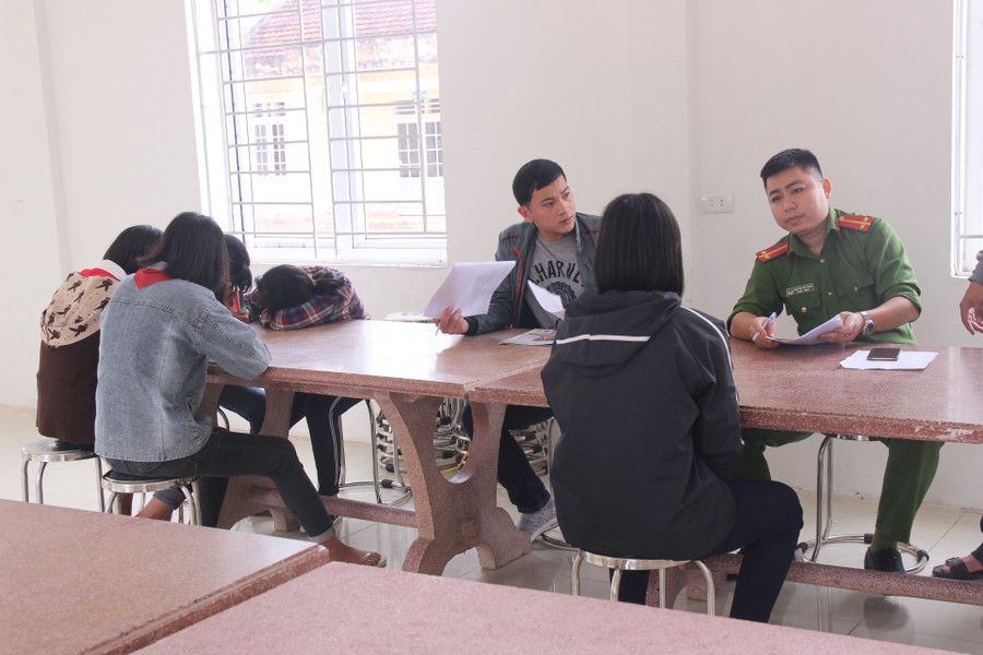 Công an lấy lời khác các nữ sinh trong vụ đánh nhau tại Diễn Châu, Nghệ An