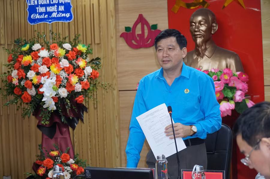 Ông Kha Văn Tám mong rằng, thời gian tới sự phối hợp hoạt động của 2 ngành sẽ ngày càng chặt chẽ, sâu sắc và đạt hiệu quả thiết thực ý nghĩa hơn. Ông Kha Văn Tám mong rằng, thời gian tới sự phối hợp hoạt động của 2 ngành sẽ ngày càng chặt chẽ, sâu sắc và đạt hiệu quả thiết thực ý nghĩa hơn.