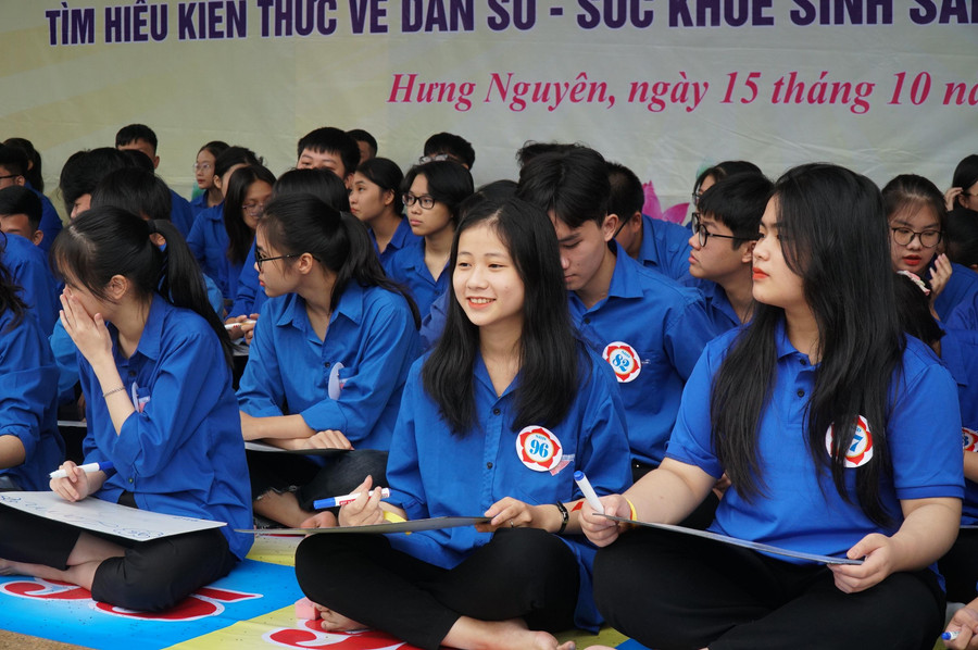 Có 100 thí sinh tham gia là học sinh 3 khối 10, 11, 12 của Trường THPT Thái Lão, huyện Hưng Nguyên, Nghệ An.