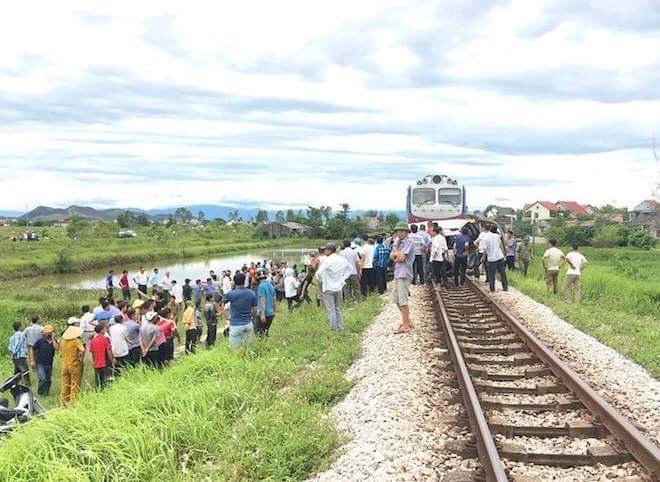 Hiện trường vụ tai nạn thương tâm