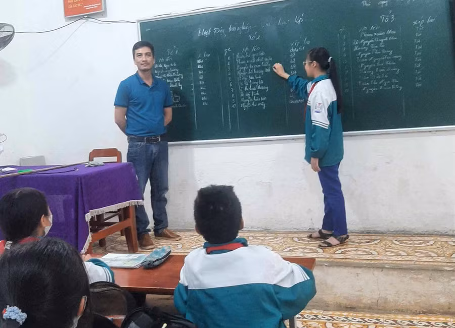 Hiện các giáo viên, nhân viên hợp đồng huyện Quỳnh Lưu được tạm ứng lương trước tết nguyên đán. Ảnh: HT