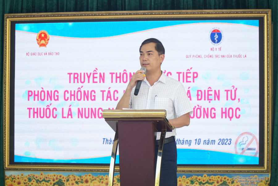 Ông Nguyễn Văn Khoa - Phó Giám đốc Sở GD&ĐT Nghệ An phát biểu tại chương trình truyền thông. Ảnh: Hồ Lài Ông Nguyễn Văn Khoa - Phó Giám đốc Sở GD&ĐT Nghệ An phát biểu tại chương trình truyền thông. Ảnh: Hồ Lài