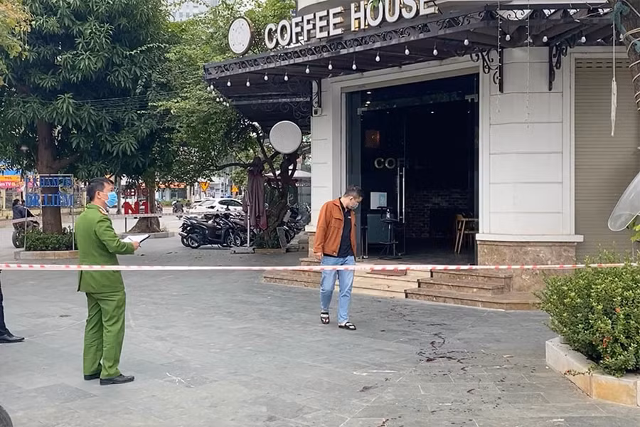 Quán cà phê nơi xảy ra vụ nổ súng.