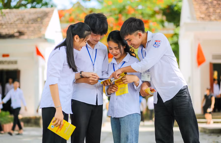 Công tác hướng nghiệp cho học sinh được các nhà trường tại Nghệ An được quan tâm, giúp học sinh có lựa chọn phù hợp với năng lực và điều kiện gia đình.