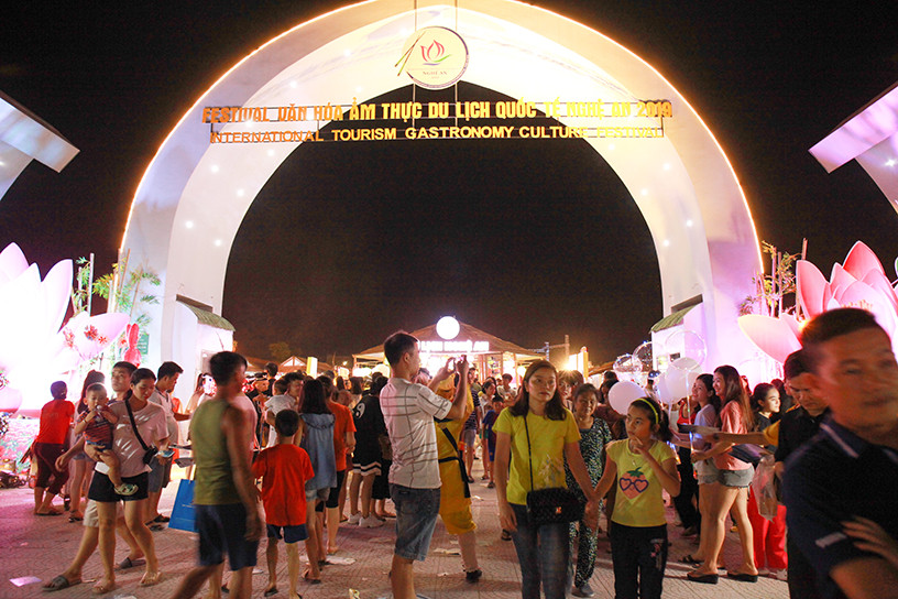 Festival văn hóa ẩm thực du lịch quốc tế - Nghệ An 2019 được tổ chức tại thành phố Vinh